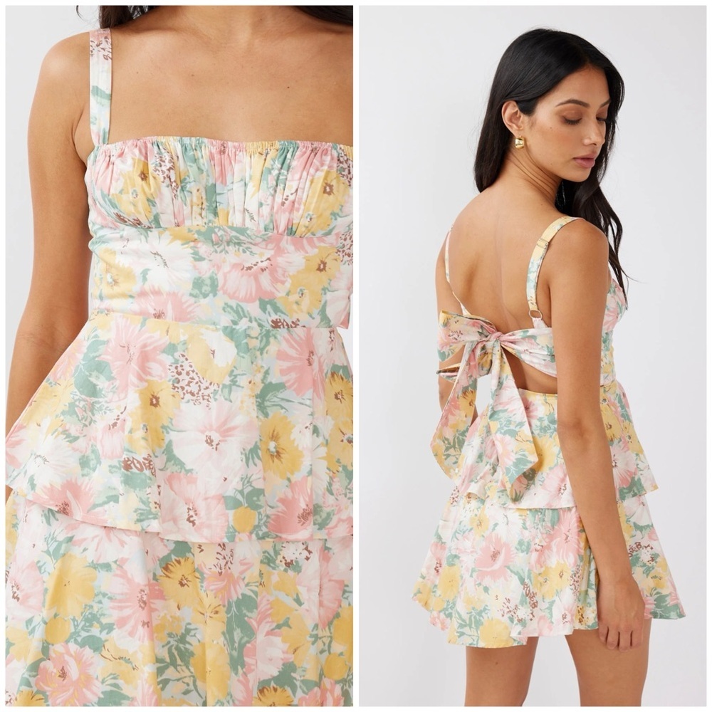 Selfie Leslie Provence Bloom Tiered Floral Mini Dress Multi Blush - Picture 2 of 13
